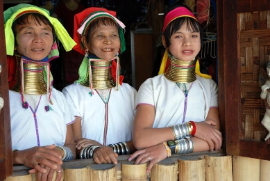 Tribo das Mulheres Girafas - Chiang Mai